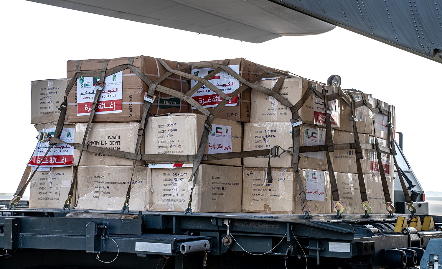 Dix tonnes d'aides humanitaires envoyées aujourd'hui à Gaza.