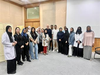 مركز الكويت لمكافحة السرطان ينظم ورشة تدريبية حول علاج (التورم الليمفاوي)                                                                                                                                                                                 
