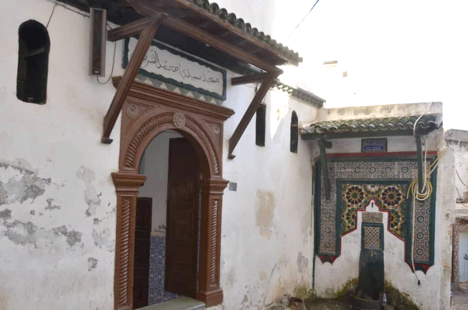 A mosque's door in Casbah city