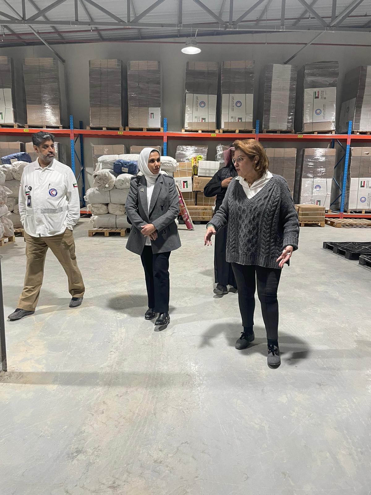 كونا : وزيرة الشؤون تتفقد عددا من مقار ومخازن الجمعيات الخيرية المشاركة