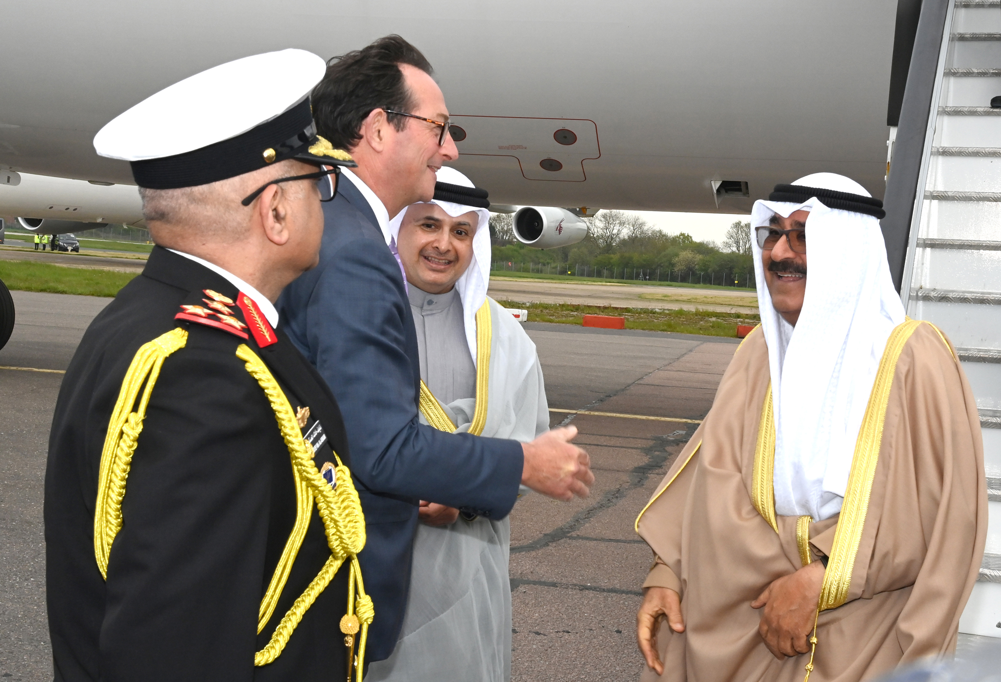 Kuwait Amir's rep, Crown Prince arrives in London to attend King Charles coronation