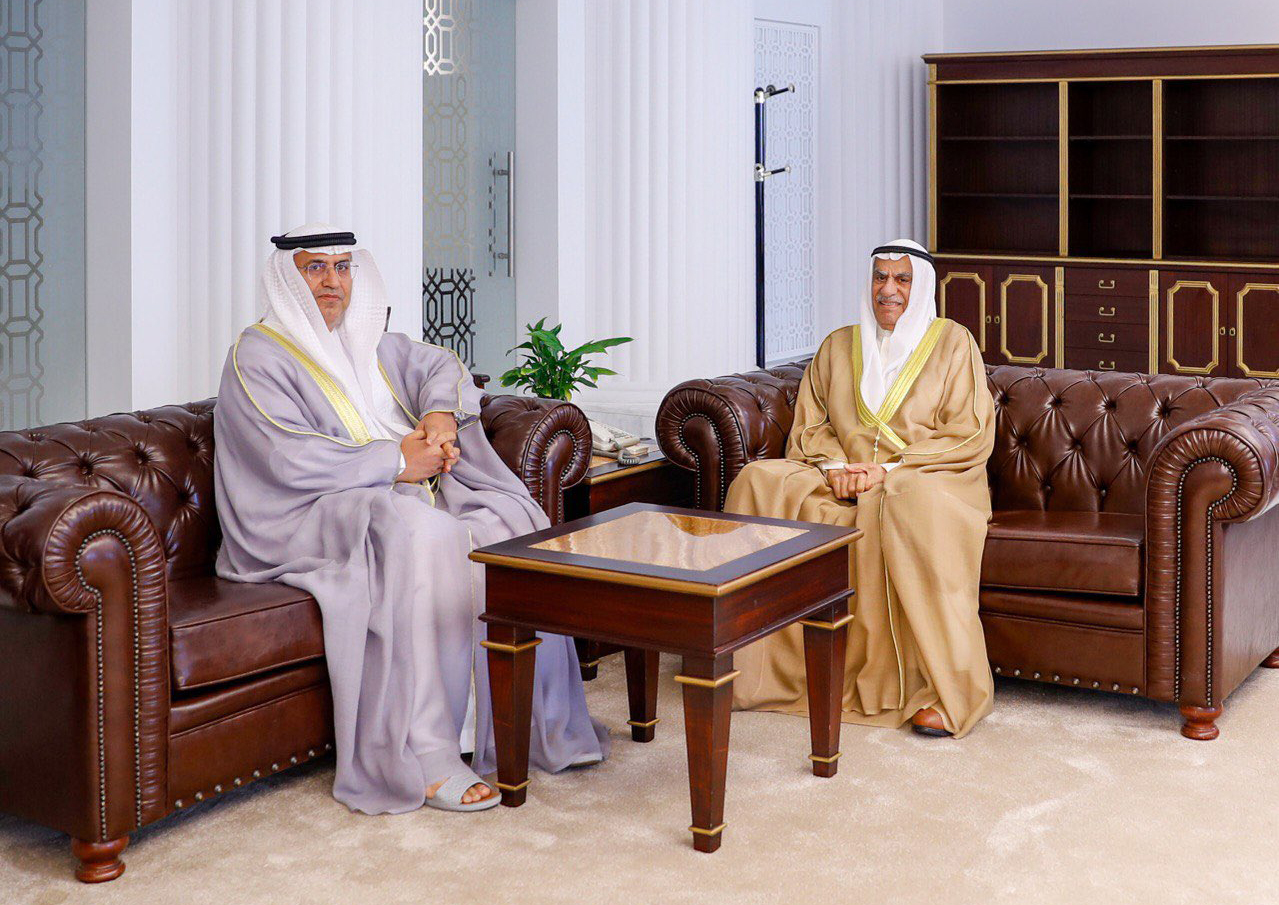 Kuwaiti parliament speaker receives UAE Amb.