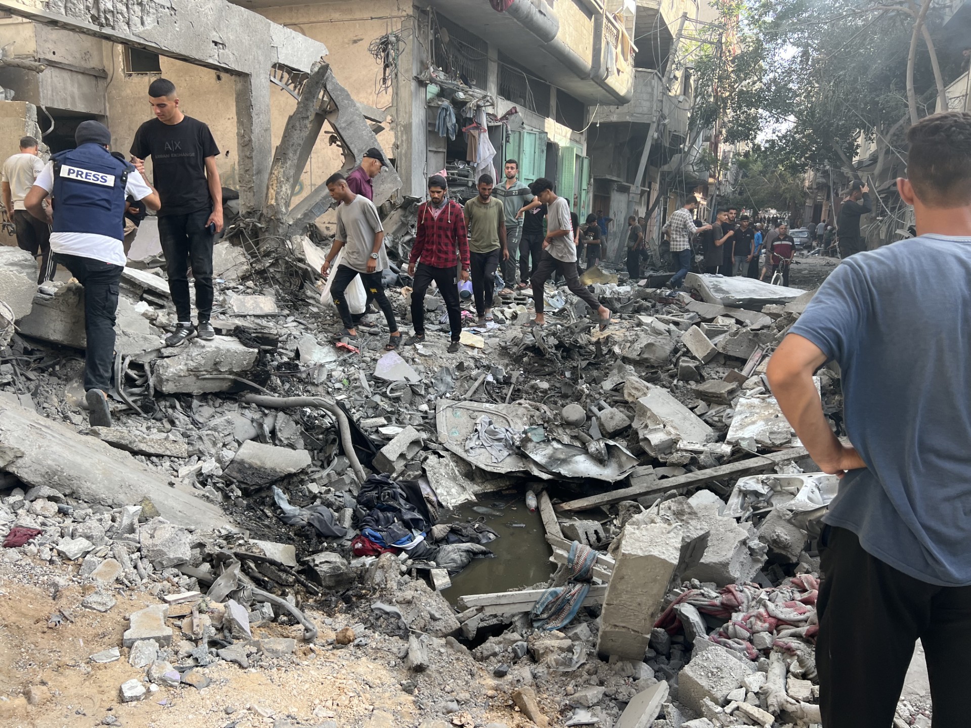 جانب من المجازر التي ارتكبتها قوات الاحتلال الإسرائيلي في قطاع غزة