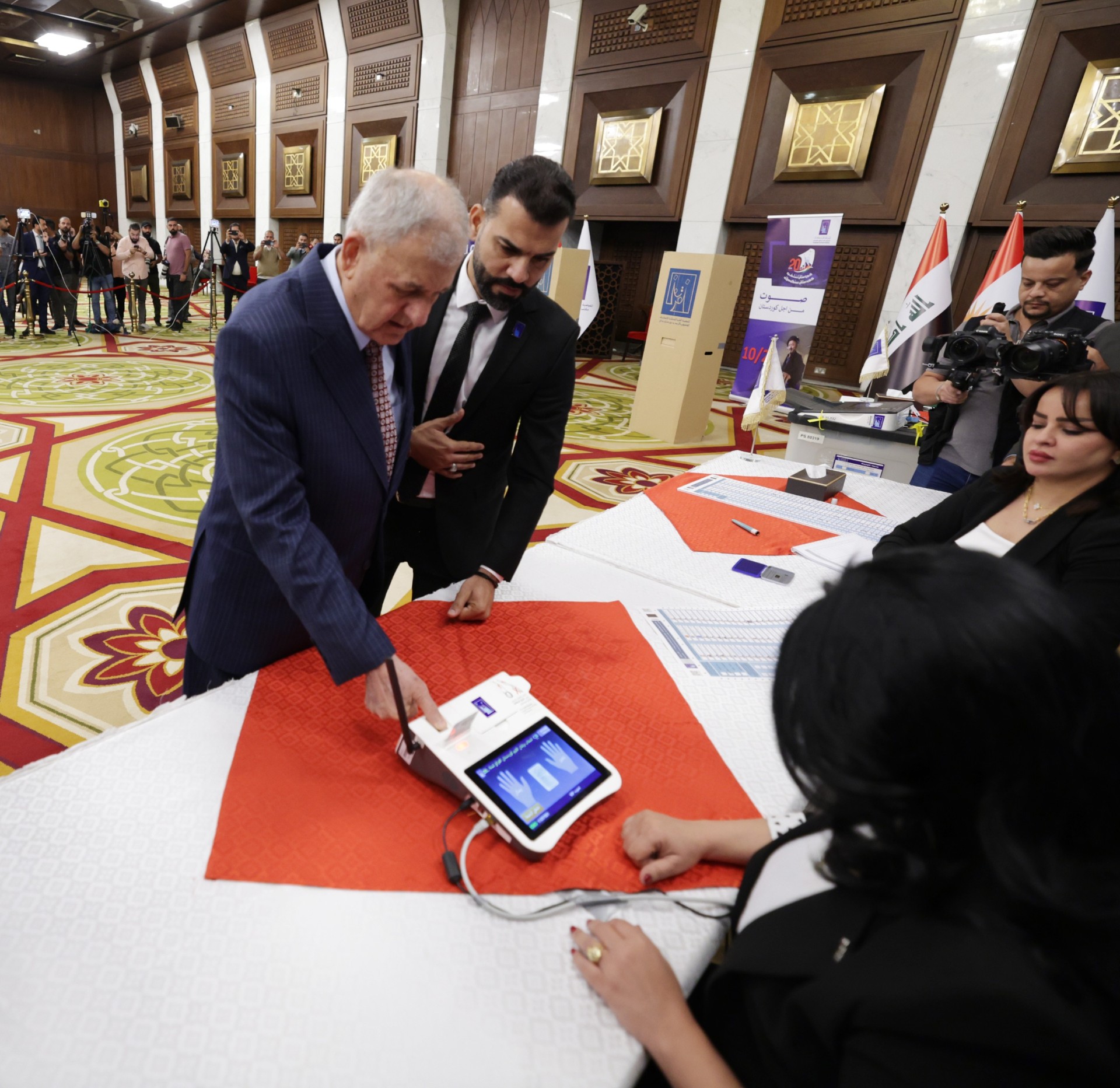 Iraqi president casts his vote in Kurdistan Regional Parliament elections