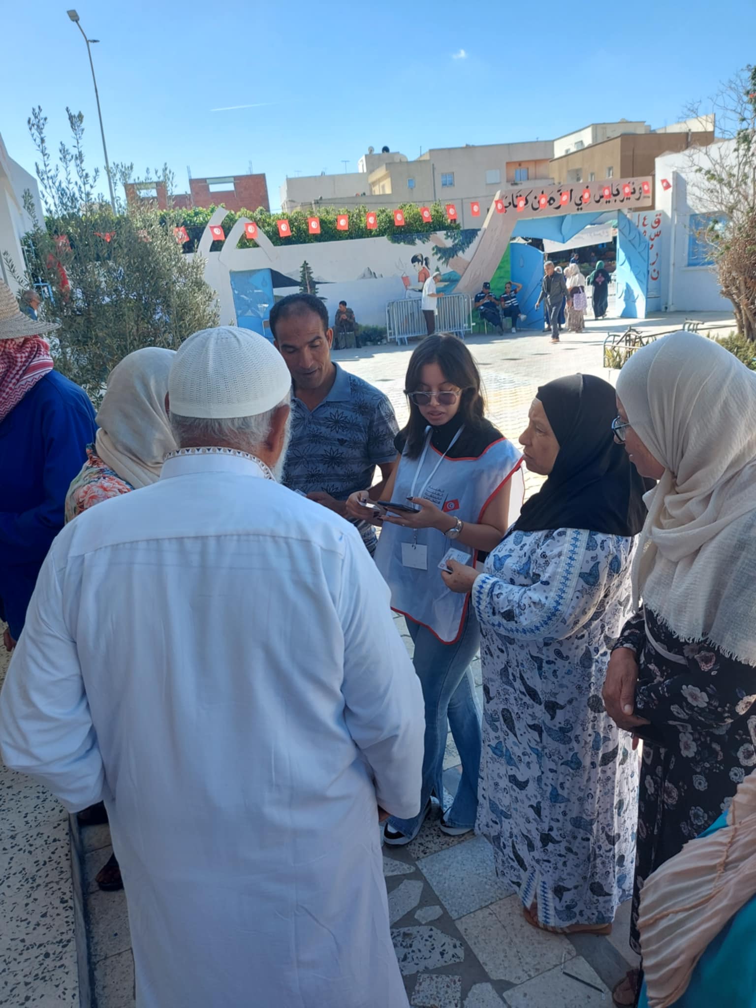 A number of citizens learn about their polling offices	