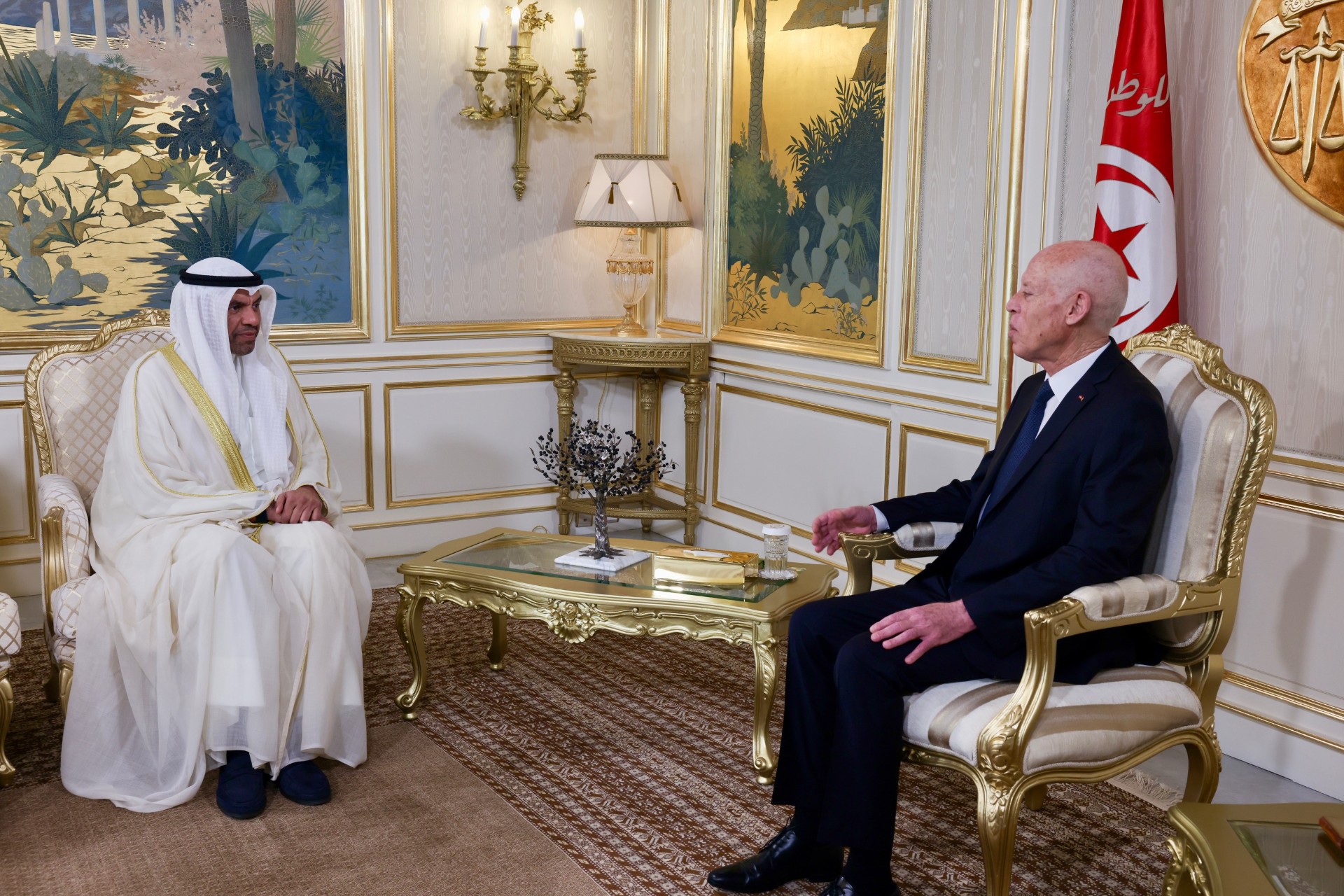 Tunisian Pres' receives Kuwaiti FM on his official visit to Tunisia