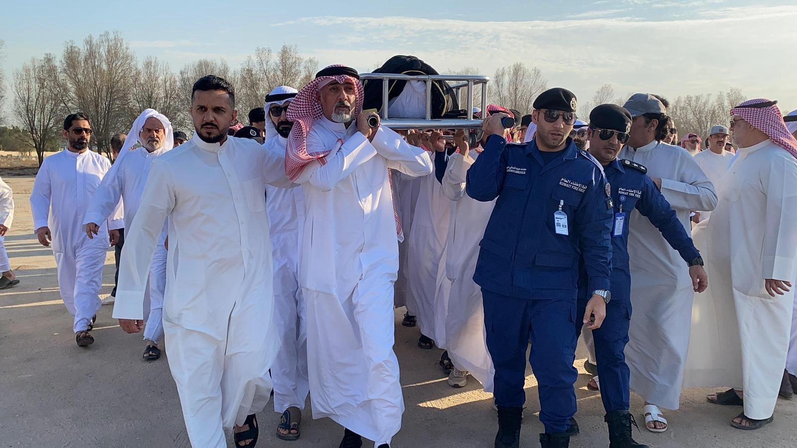 Kuwait pays tribute to firefighter who embraced martyrdom on duty