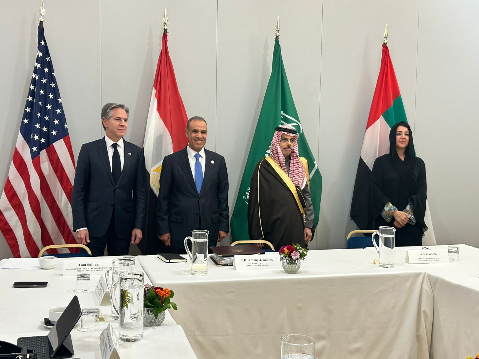 Egyptian Foreign Minister attends meeting on Sudan