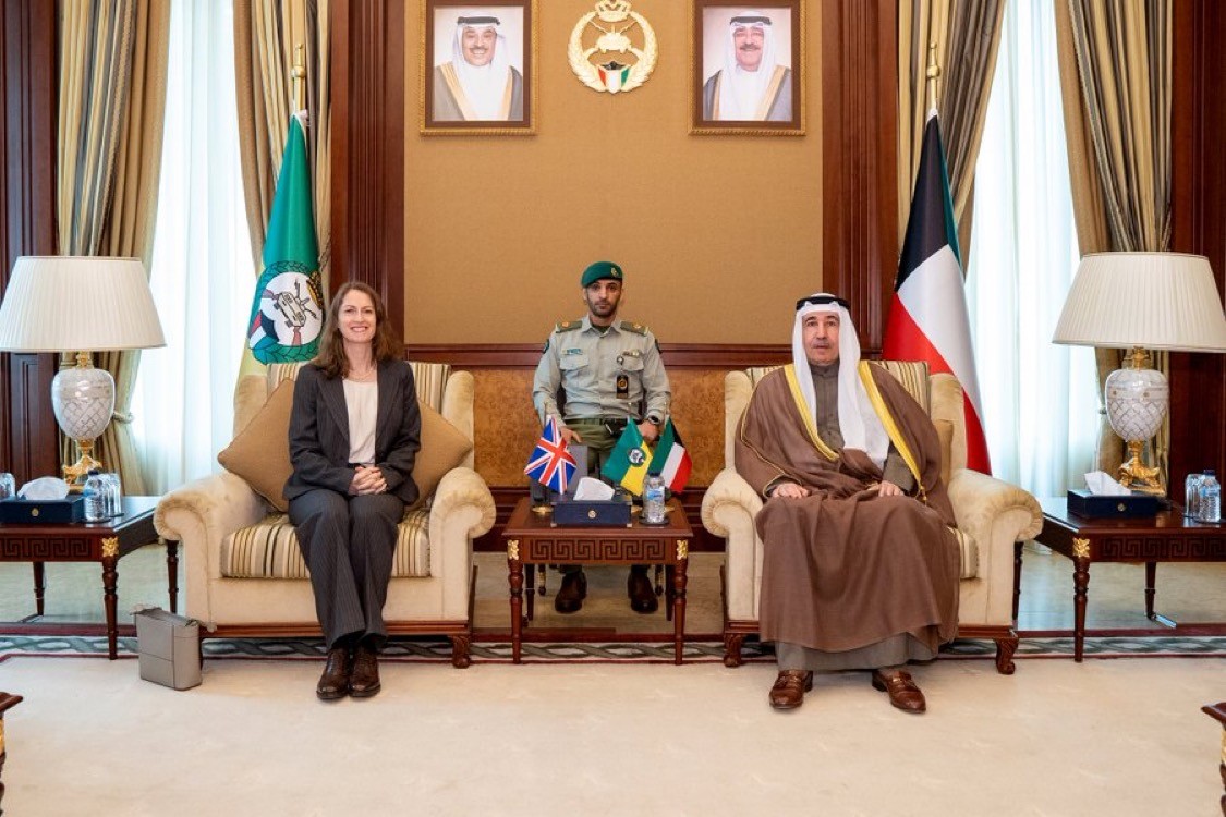  Chief of the Kuwait National Guard Sheikh Mubarak Humoud Al-Jaber Al-Sabah with UK Ambassador to Kuwait Belinda Lewis 