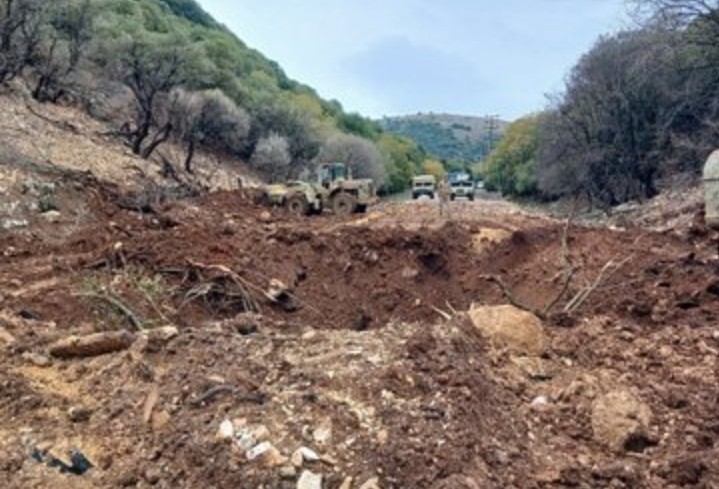 الجيش اللبناني يعيد فتح طريق في الجنوب اغلقته قوات الاحتلال الاسرائيلي