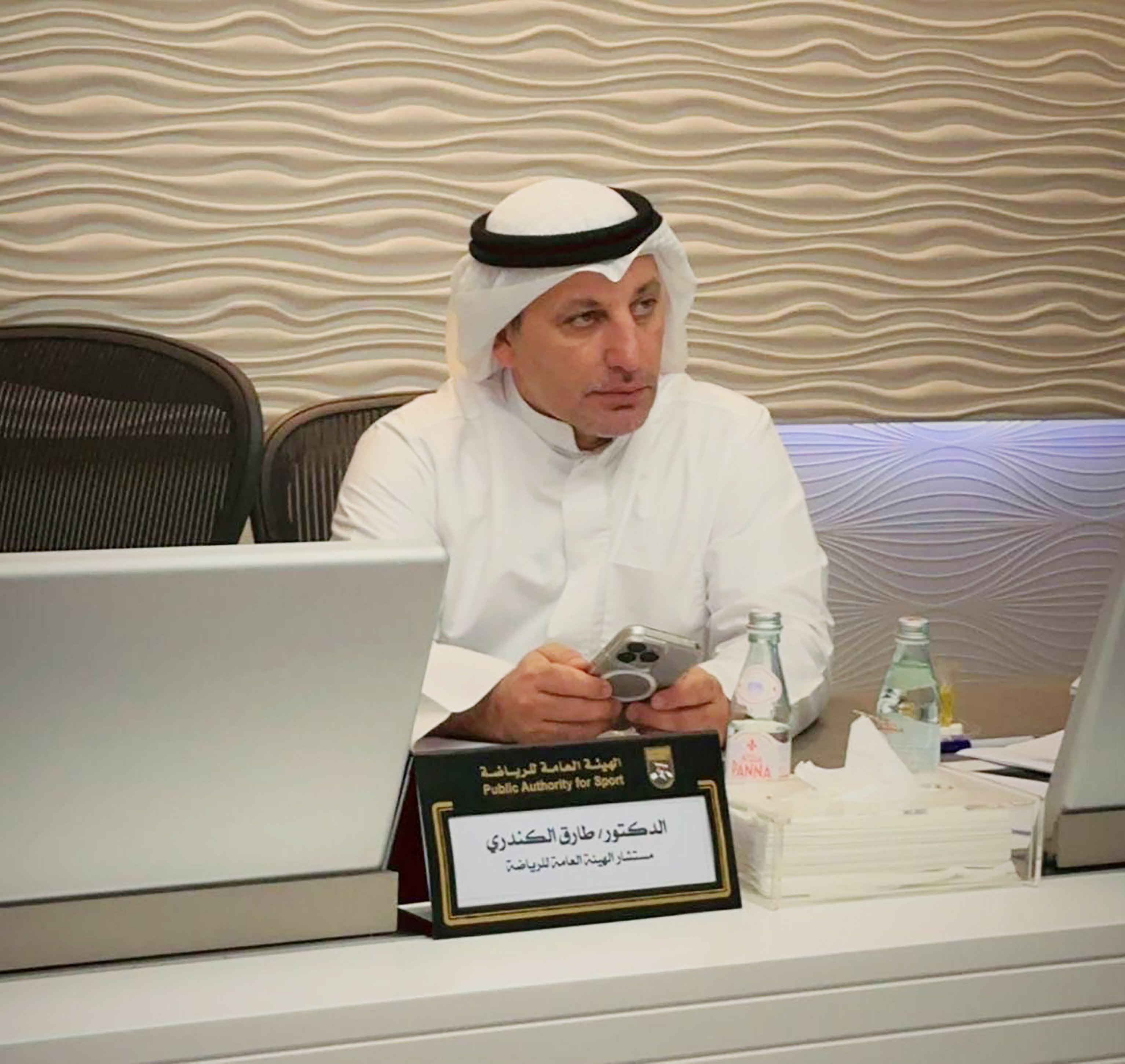 مساعد مدير البطولة للدعم اللوجستي وعضو اللجنة الهندسية التفقدية لاتحاد الخليج لكرة القدم الدكتور طارق الكندري