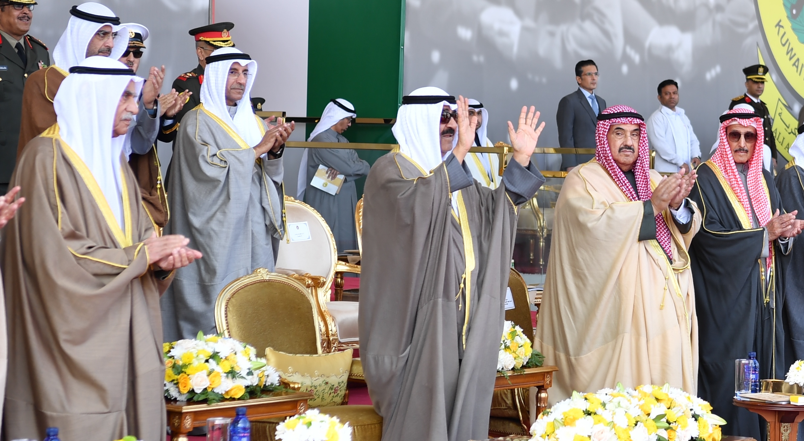 Kuwait Amir sponsors, attends cadet officers' graduation