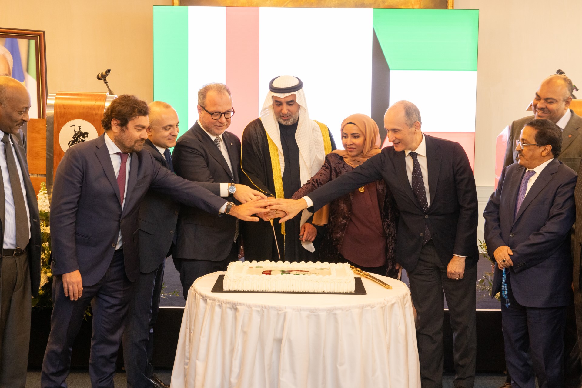 Italian official lauds Kuwait role in regional, global stability