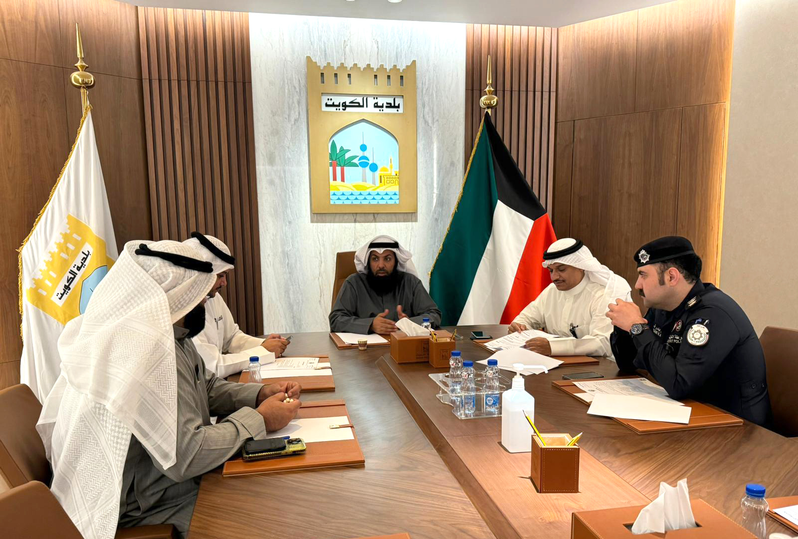 لجنة المخيمات الربيعية 
خلال اجتماعهم