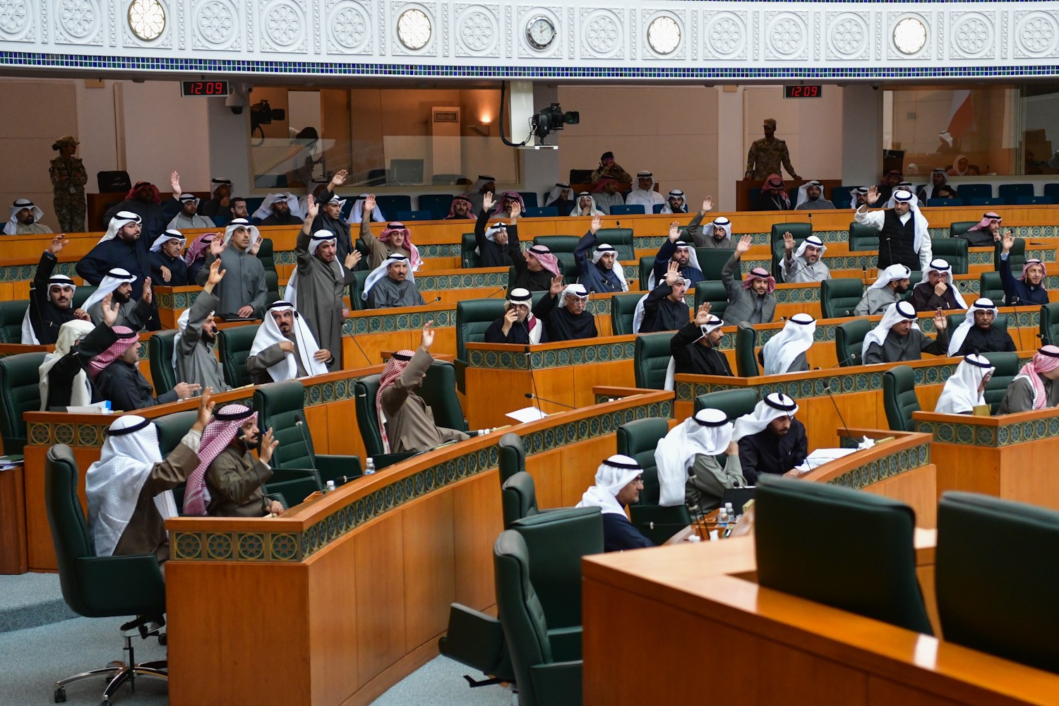 Kuwait parliament OKs MPs' letters