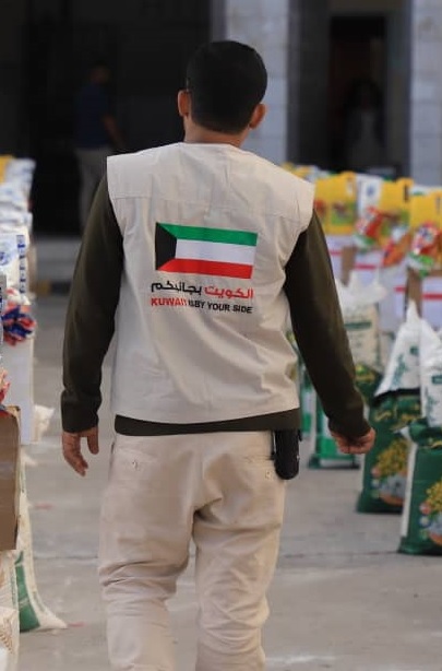 الكويتية للإغاثة وجمعية النوري تدعمان الأسر اليمنية النازحة ب500 سلة غذائية