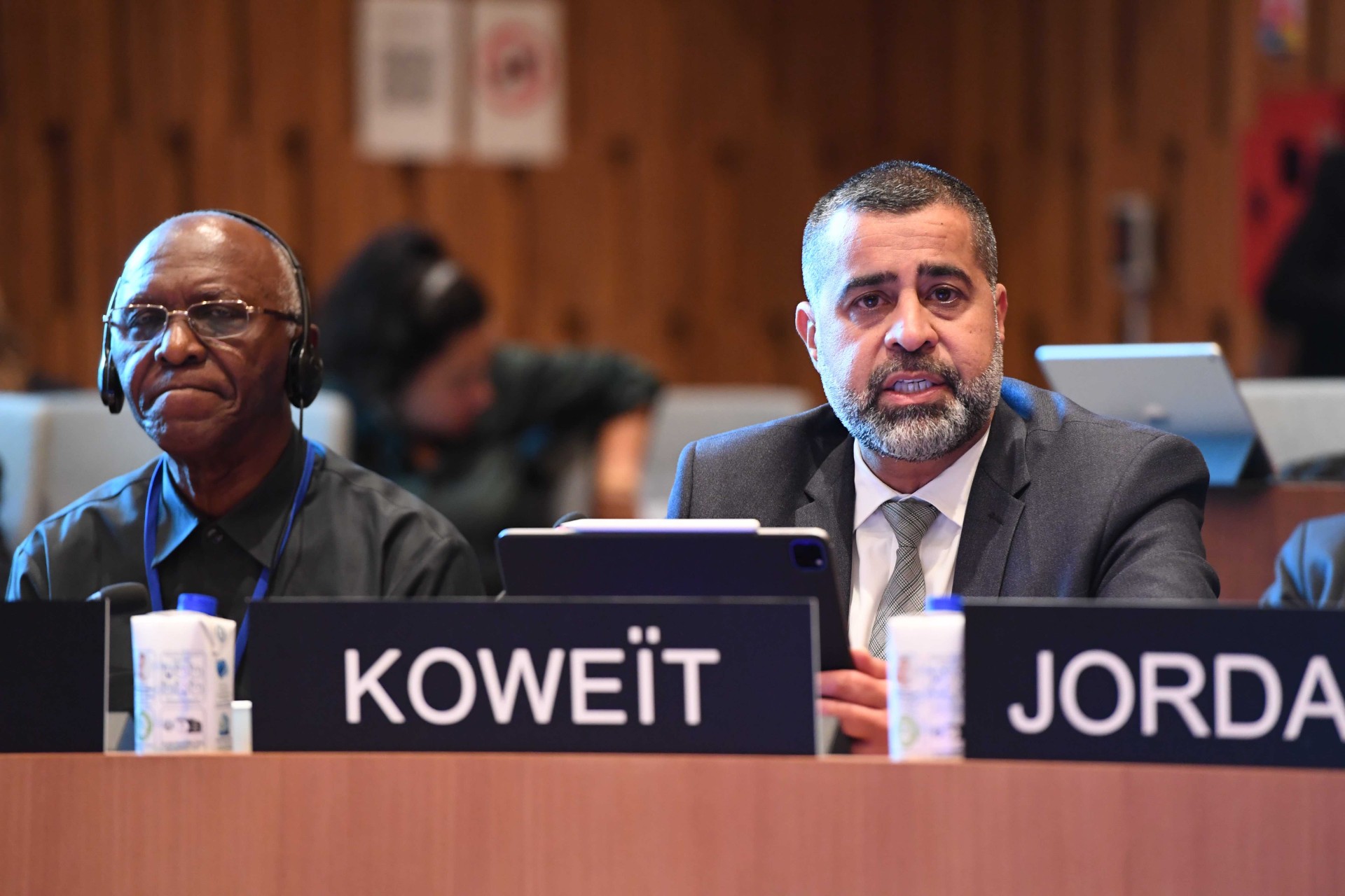 السفير الدكتور آدم الملا