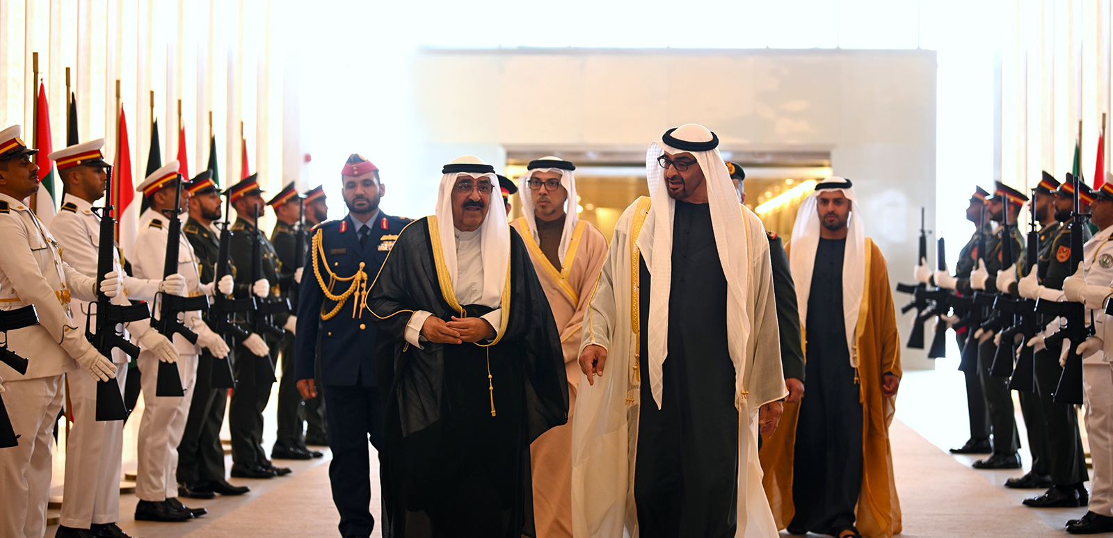 HH the Amir Sheikh Mishal Al-Ahmad Al-Jaber Al-Sabah arrived in Abu Dhabi and was received by UAE President Sheikh Mohammad bin Zayed Al-Nahyan.
