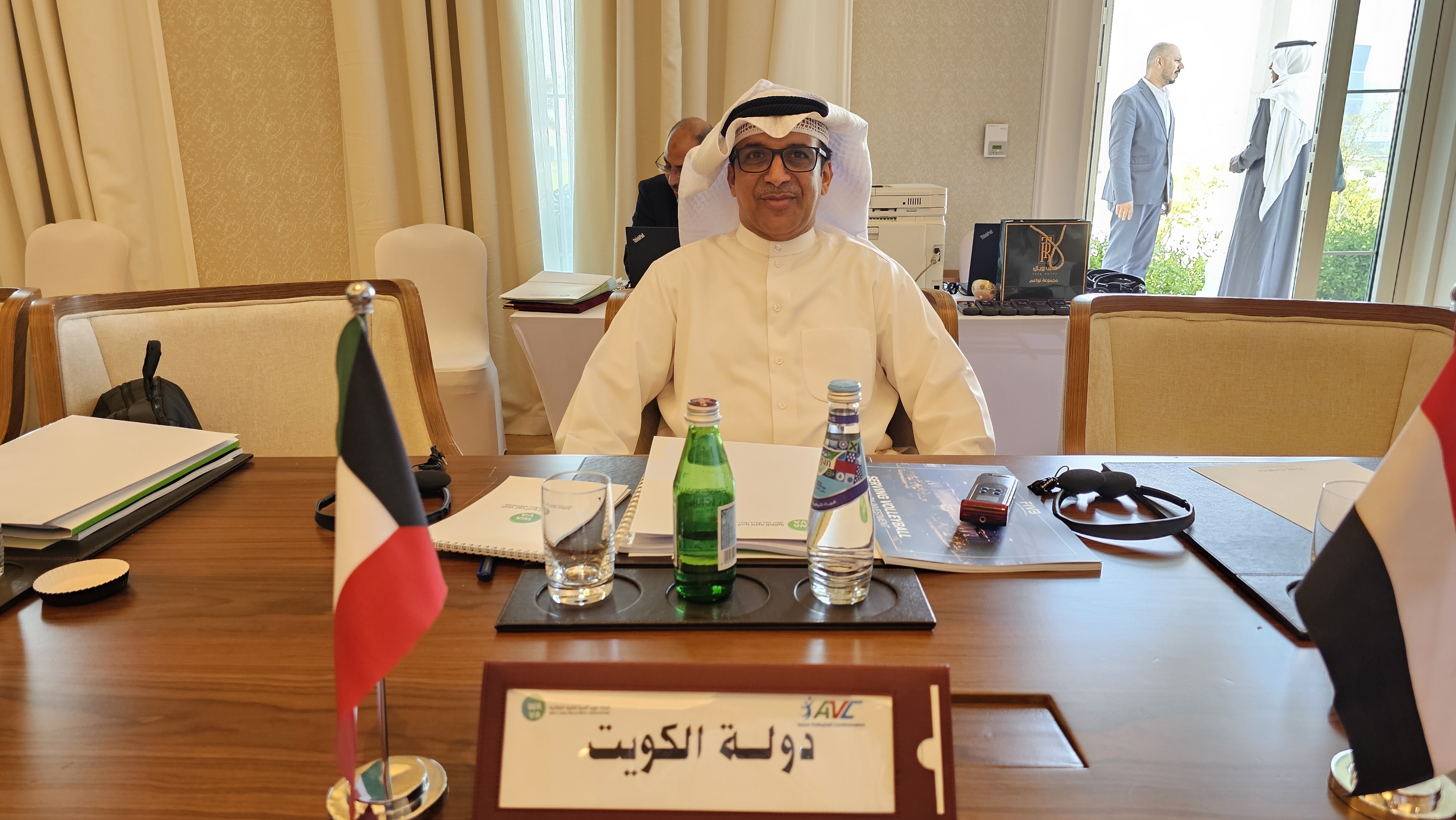رئيس الاتحاد الكويتي لكرة الطائرة الدكتور جابر المري