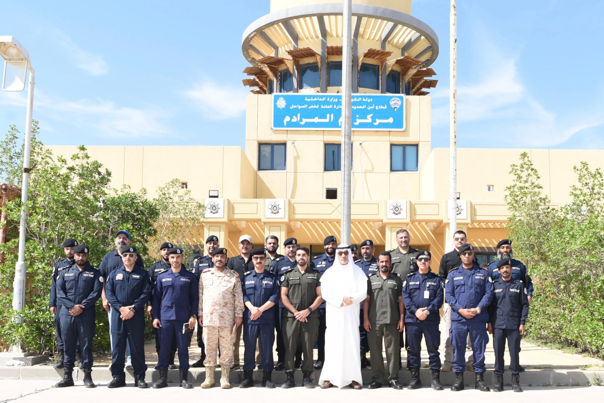 Kuwait Interior Minister visits key installations