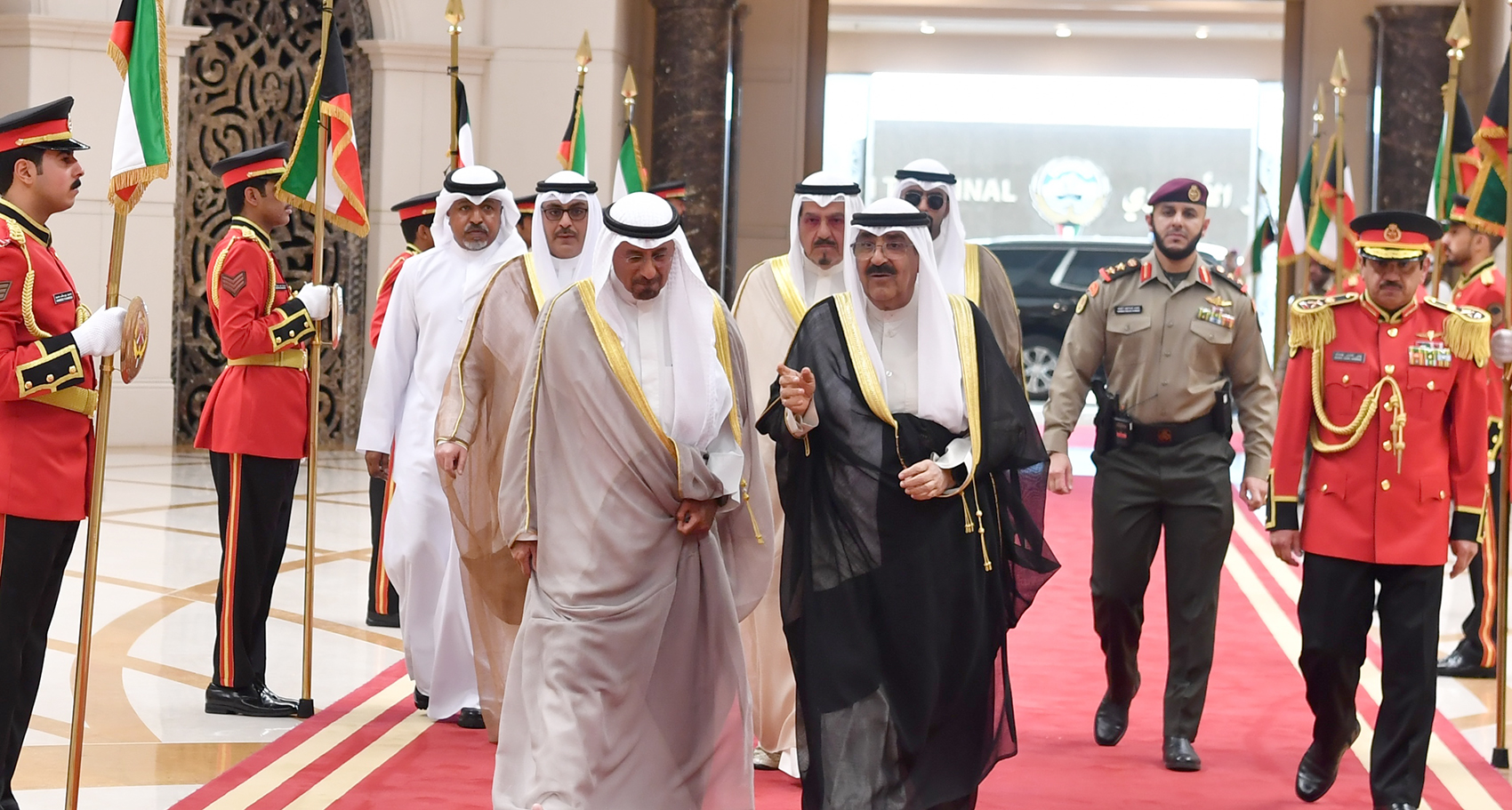 Son Altesse l’Emir se dirige en Jordanie pour une visite d’Etat