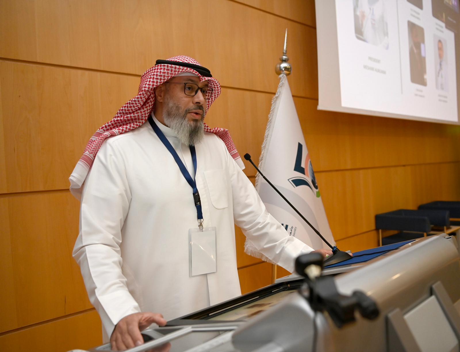 رئيس قسم الطبيعة الإشعاعية في مركز الكويت لمكافحة السرطان الدكتور مشاري النعيمي