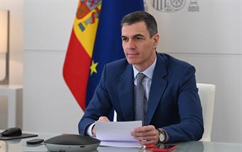 Les réflexions de Sanchez sur une éventuelle démission secouent l’Espagne  