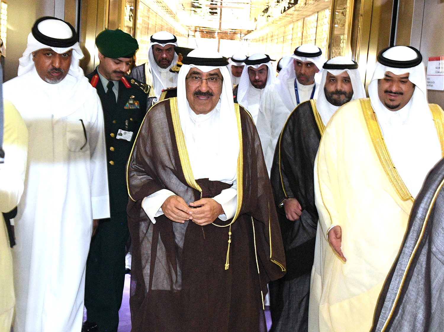 سمو أمير البلاد يصل إلى السعودية لترؤس وفد دولة الكويت في المنتدى الاقتصادي العالمي بالرياض
