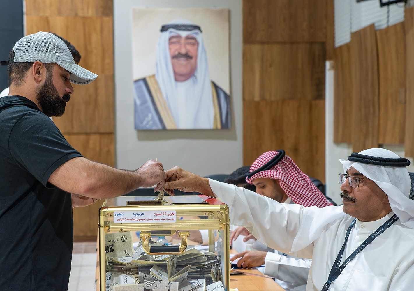 Kuwait's polling stations witness remarkable turnout after iftar