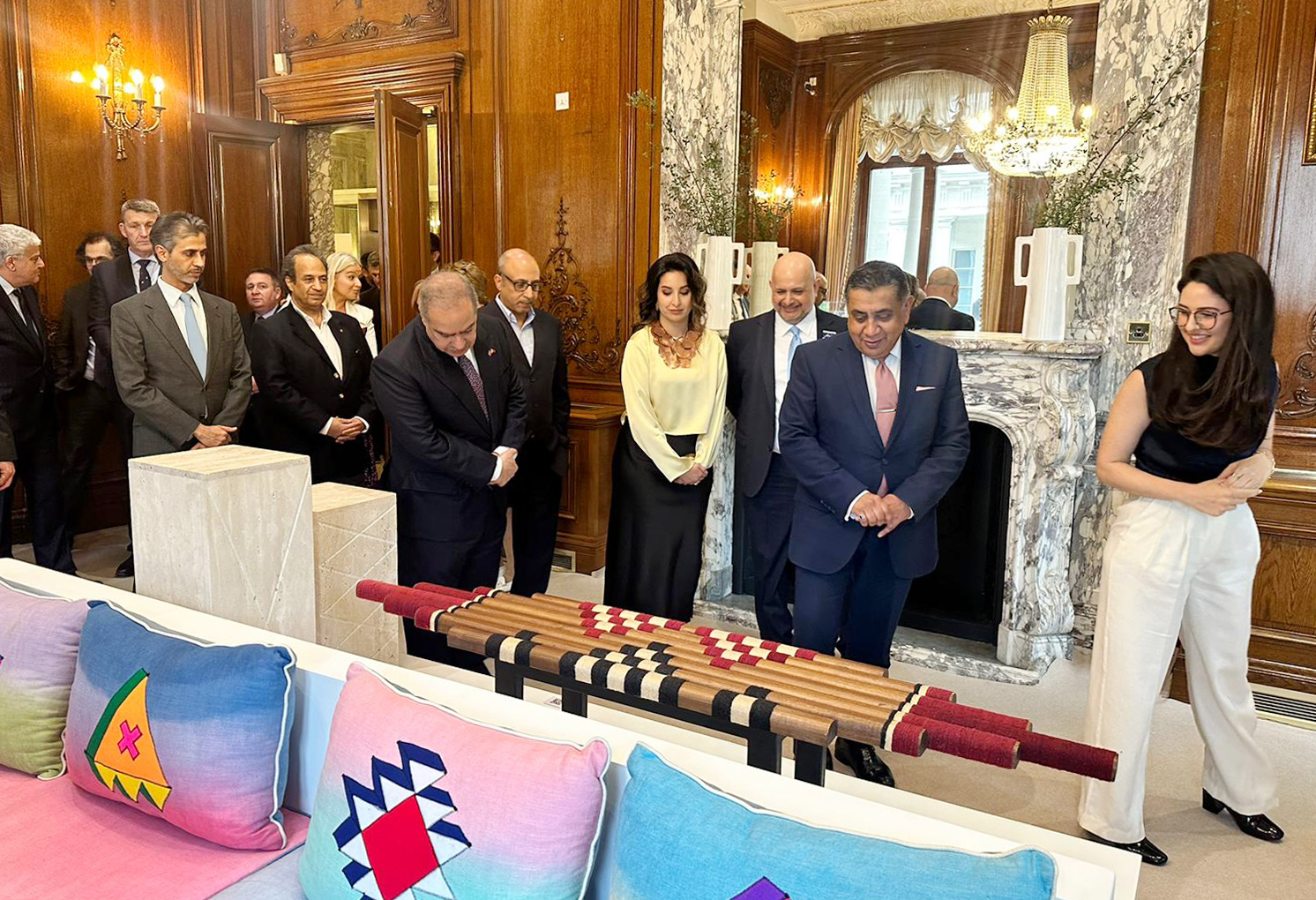 The Kuwaiti ambassador to the UK and the British Minister of State for the Middle East, North Africa, South Asia, and the UN attended the opening of the Sadu Association exhibition at the London Embassy.