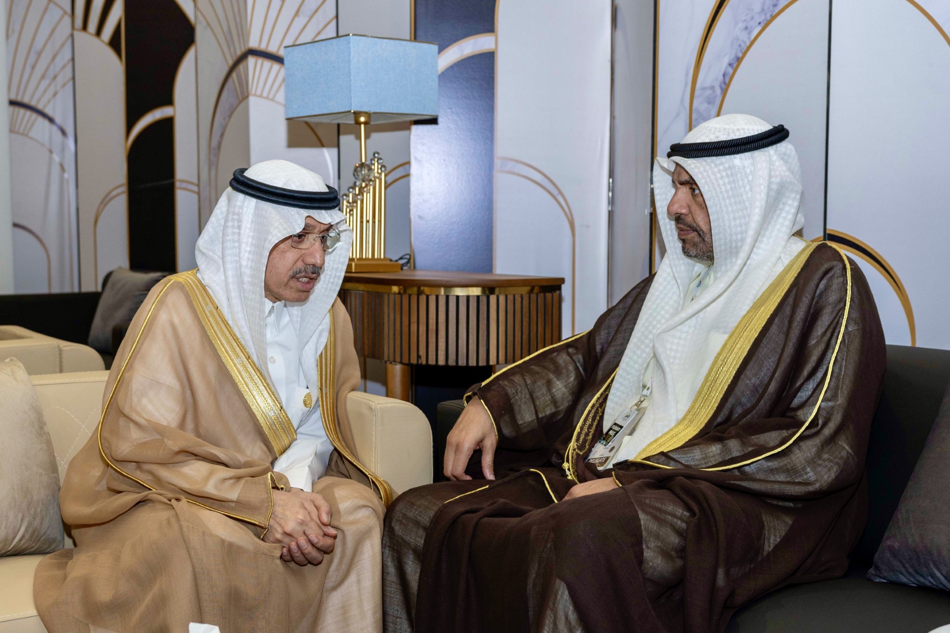 Representative of His Highness the Amir, the Foreign Minister meets Chairman of the Islamic Development Bank on the fringes of the OIC Summit
