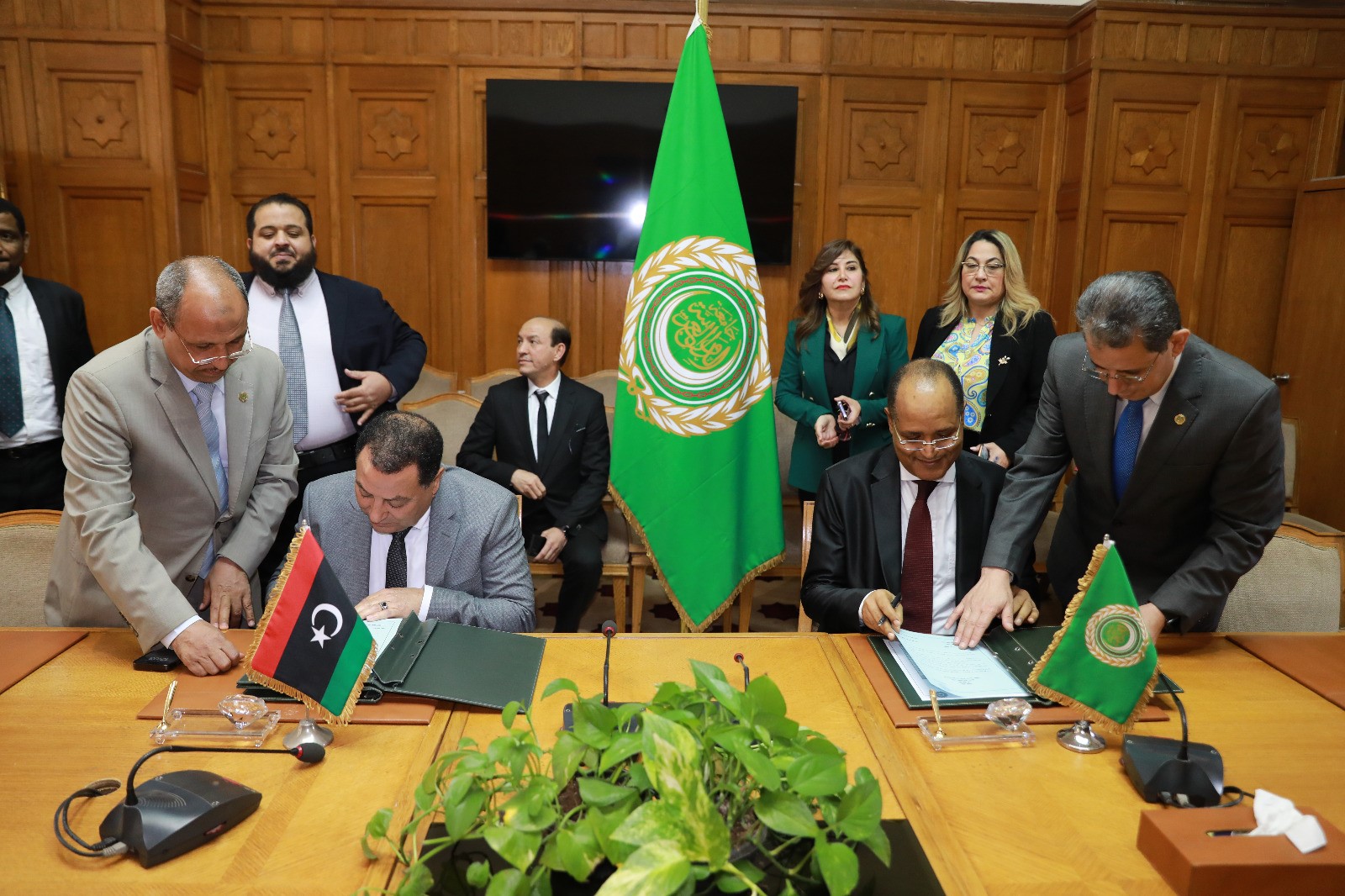 ليبيا توقع على الاتفاقية المعدلة لتنظيم النقل بالعبور (الترانزيت)
