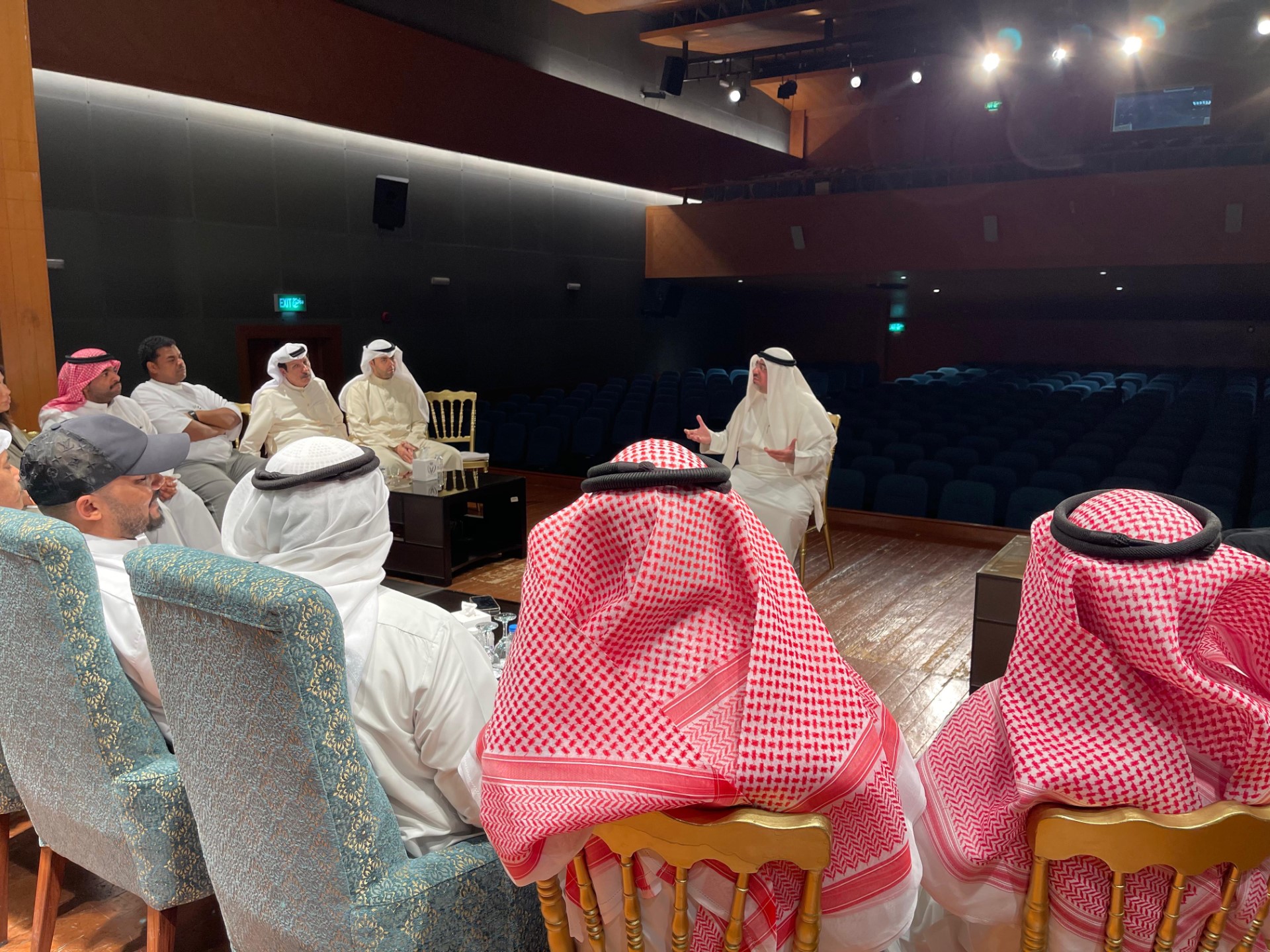 Une session de réflexion sur la célébration du Koweït comme « Capitale de la culture arabe"