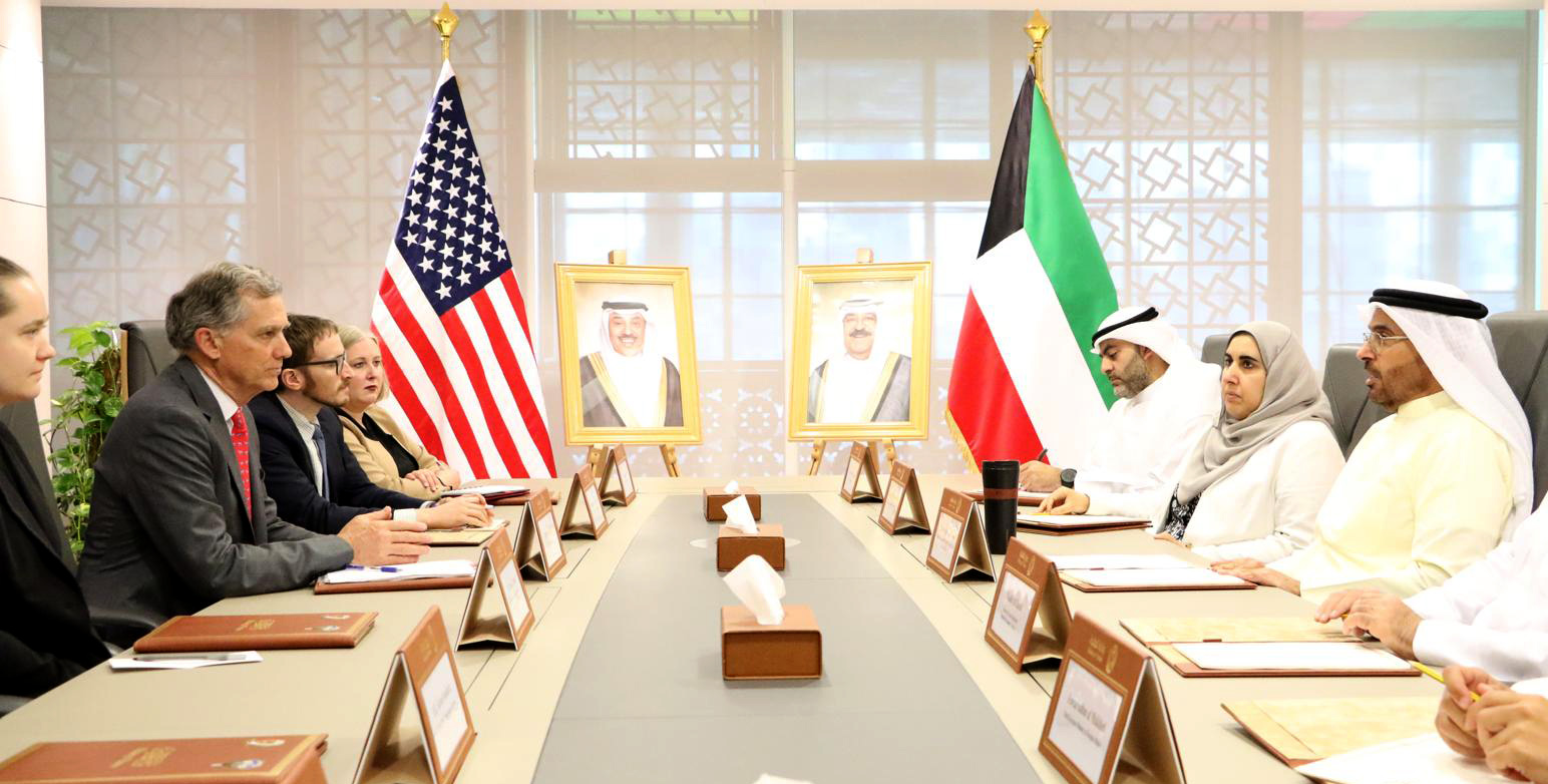 KUNA : Kuwait Finance Min, US congressman talk combating money laundering -  Economics - 13/06/2024