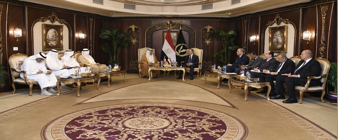 First Deputy Prime Minister, and Minister of Defense and Interior Sheikh Fahad Yusuf Saud Al-Sabah meets with his Egyptian counterpart Mahmoud Tawfiq