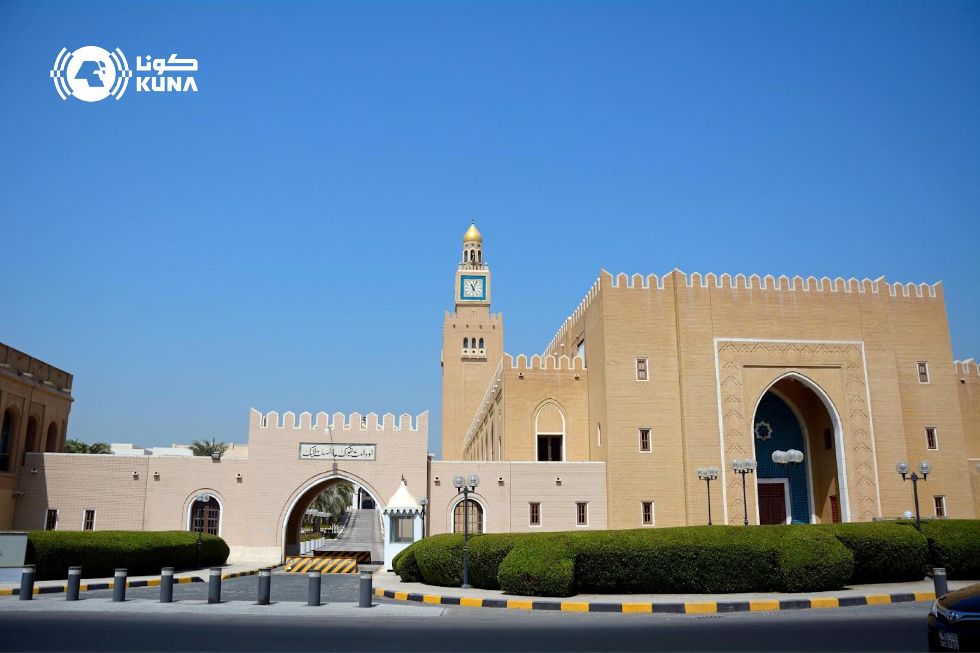 الباب المفتوح.. سياسة حكومية موسعة لتعزيز الشفافية وبناء الثقة وتحسين الخدمات                                                                                                                                                                             