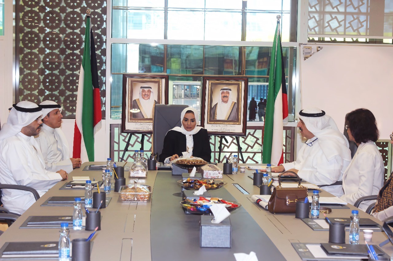 وزراء الشؤون والصحة والأوقاف خلال الاجتماع