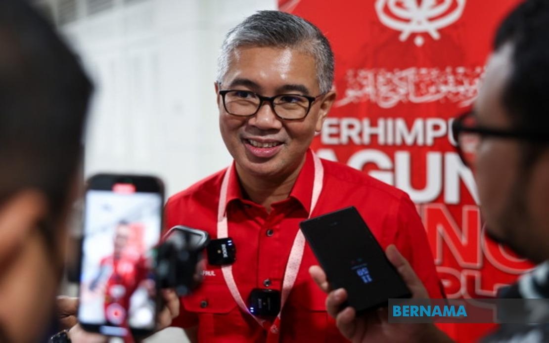 Malaysia's Minister of Investment, Trade and Industry Tengku Zarful Abdul Aziz