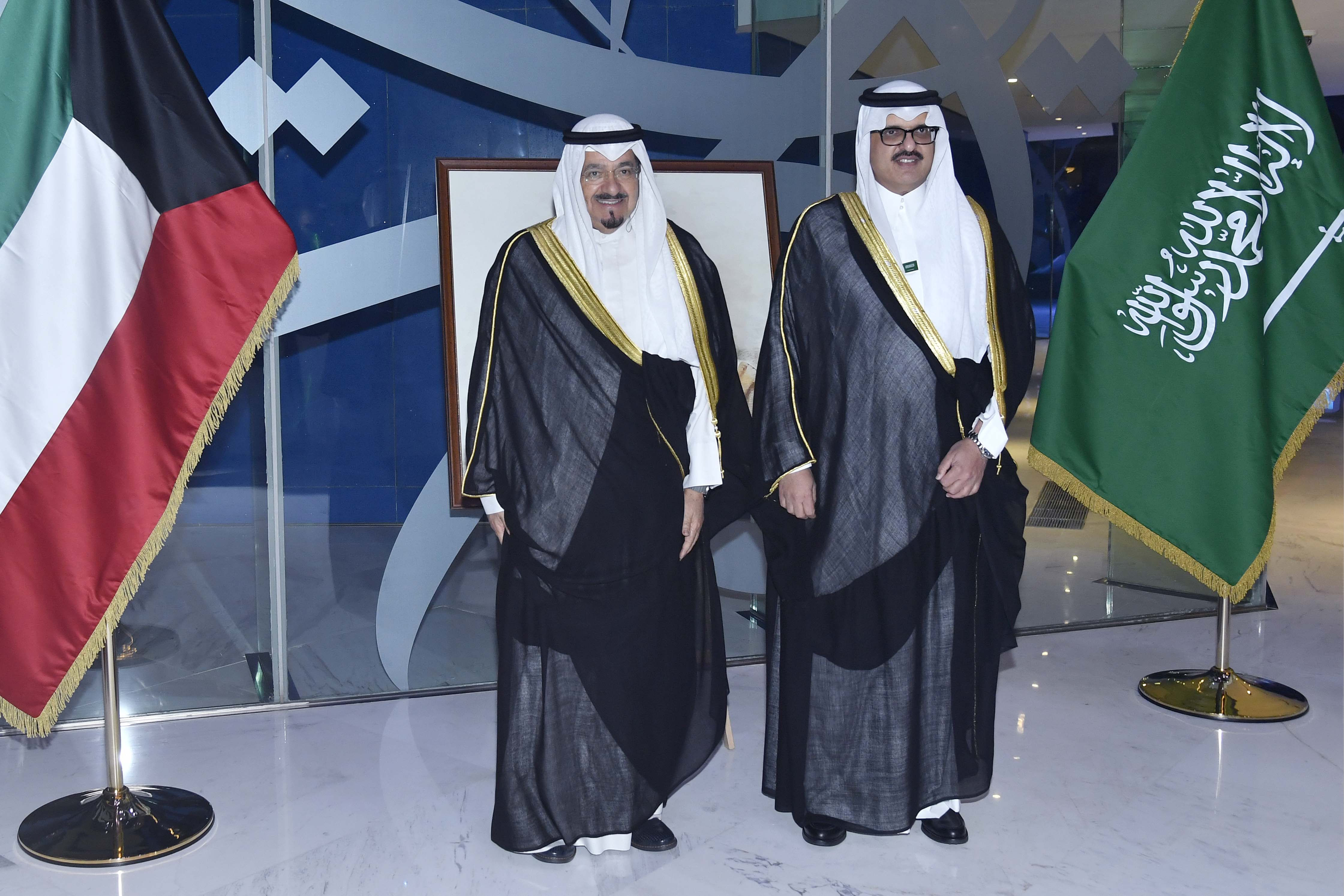 سمو رئيس مجلس الوزراء الشيخ أحمد عبدالله الأحمد الصباح وسفير خادم الحرمين الشريفين لدى البلاد الأمير سلطان بن سعد آل سعود