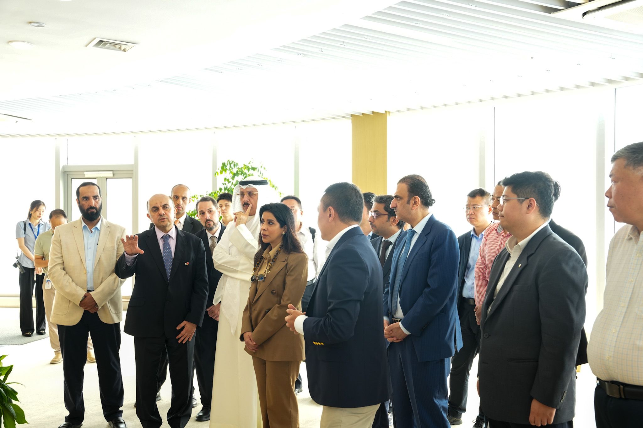Kuwaiti Minister of Public Works during her visit to Yangshan Port near Shanghai
