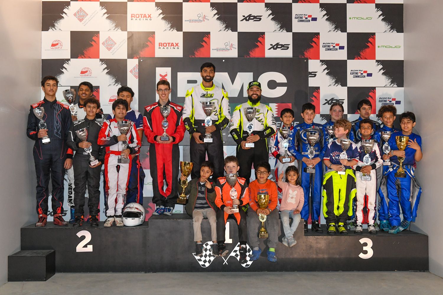 تكريم الفائزين في بطولة البحرين روتاكس ماكس للكارتنج