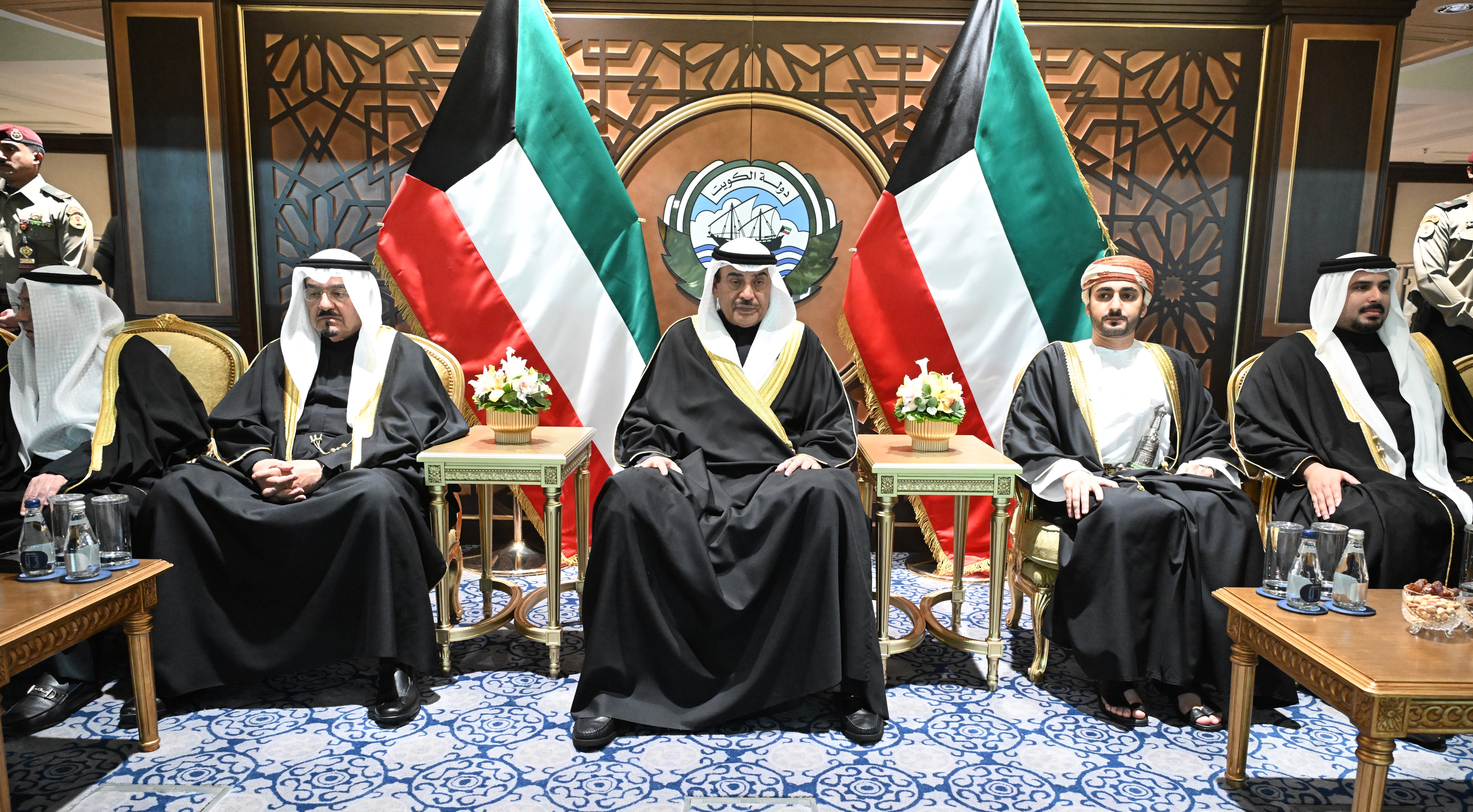 ممثل حضرة صاحب السمو أمير البلاد سمو ولي العهد الشيخ صباح خالد الحمد الصباح أثناء حضور سموه حفل ختام بطولة (خليجي زين 26) والمباراة النهائية