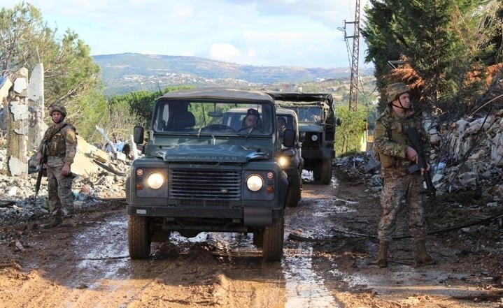 وحدات من الجيش اللبناني تنتشر في القطاعين الغربي والأوسط في الجنوب