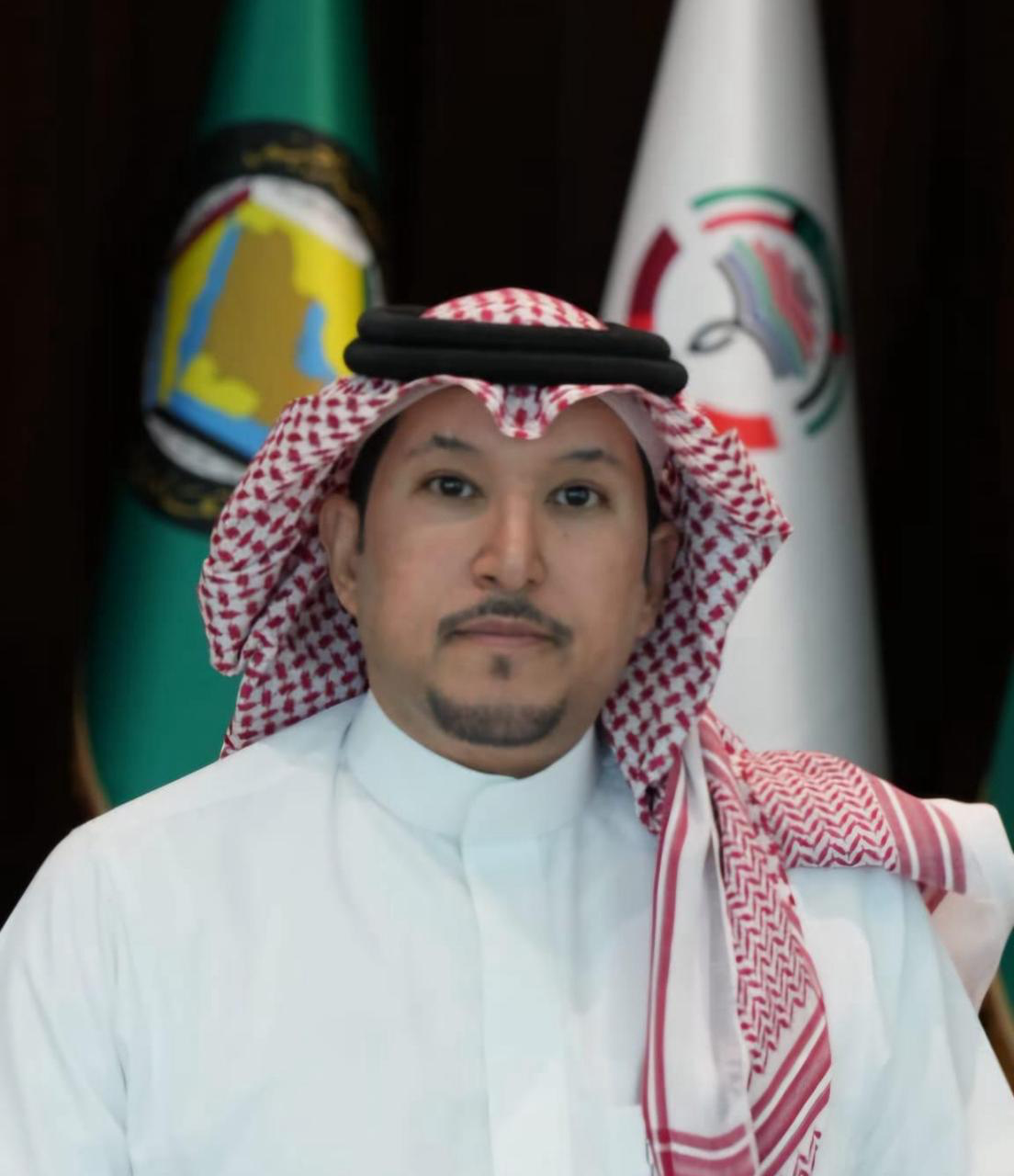 الأمين العام للمركز الدكتور كمال آل حمد