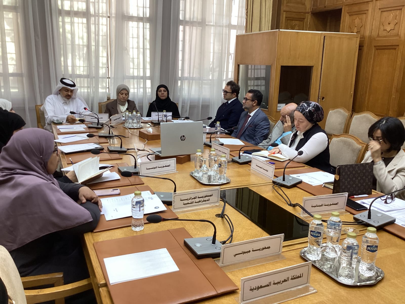 الاجتماع العربي لمناقشة دليل استرشادي للمقبلين على الزواج بمشاركة كويتية