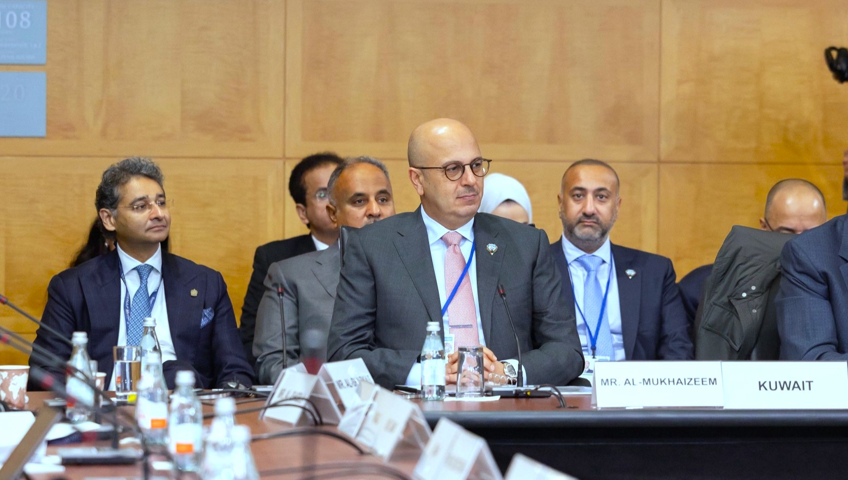 Le ministre des Finances par intérim, Sabih Al-Mukhaizeem, lors de la réunion avec la DG du FMI.