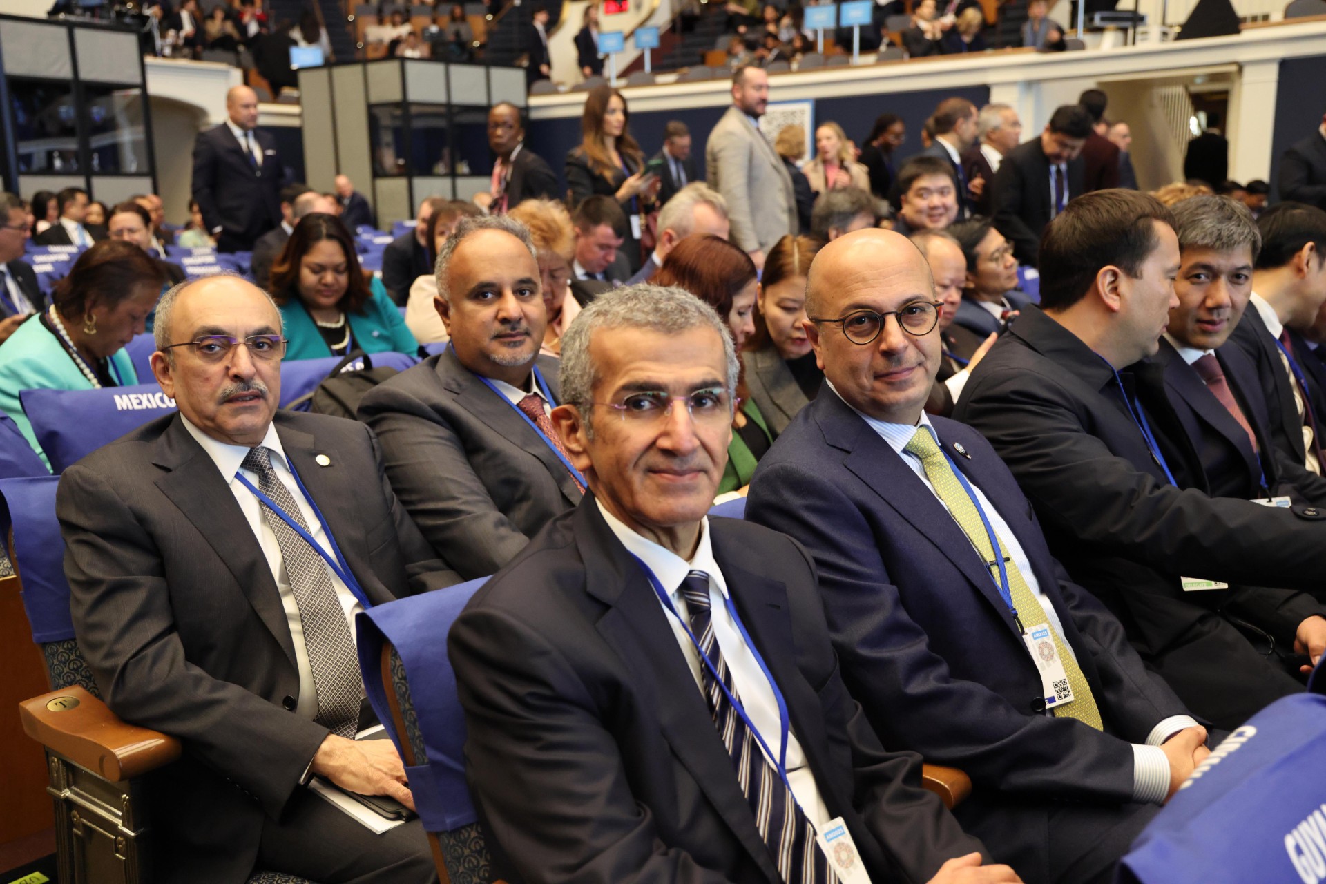 وزير (المالية) بالوكالة الدكتور صبيح المخيزيم يترأس وفد الكويت في الجلسة العامة للاجتماعات السنوية لمجموعة البنك وصندوق النقد الدوليين