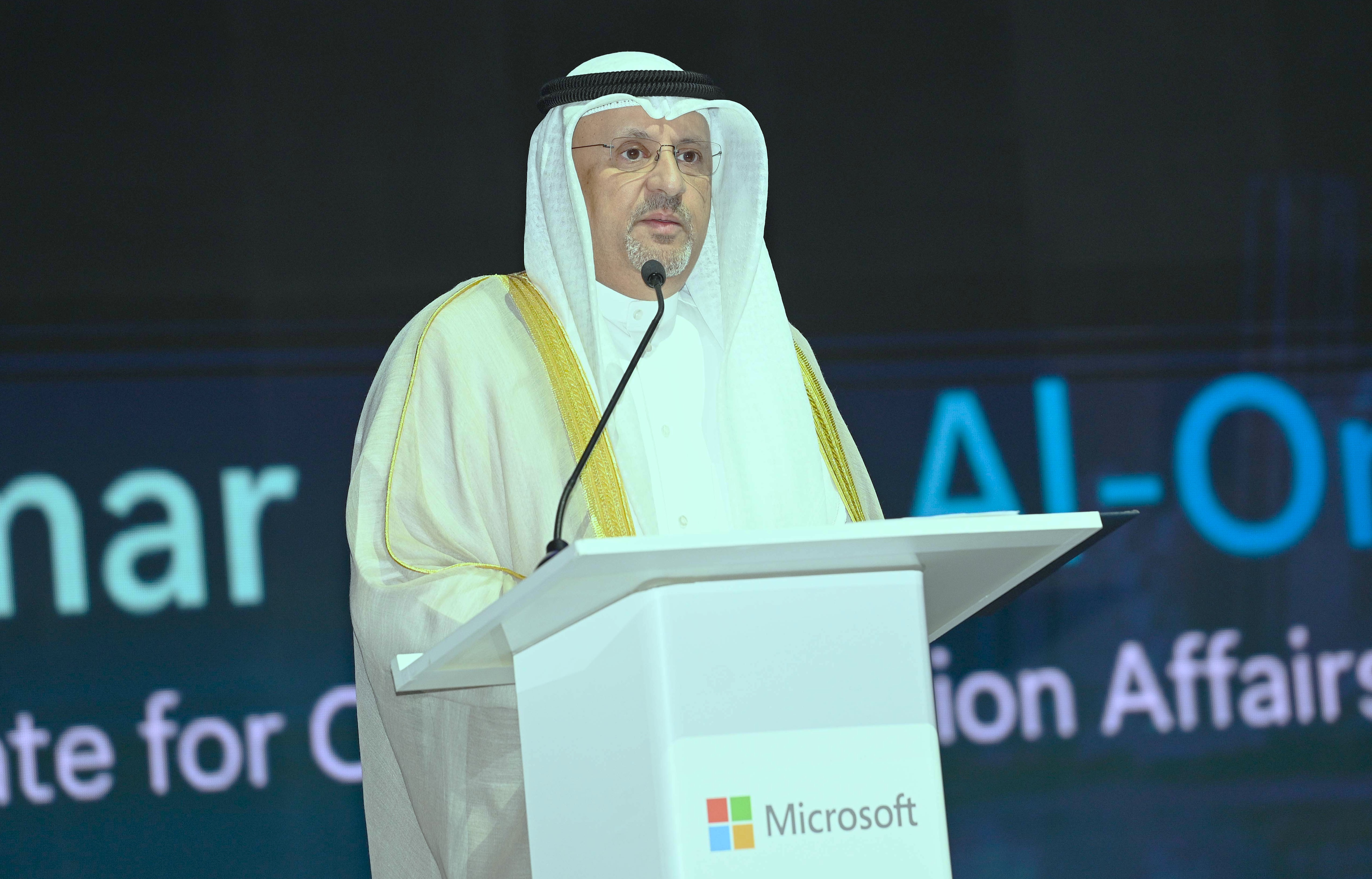 Le ministre d’Etat chargé des Télécommunications, Omar Al-Omar.