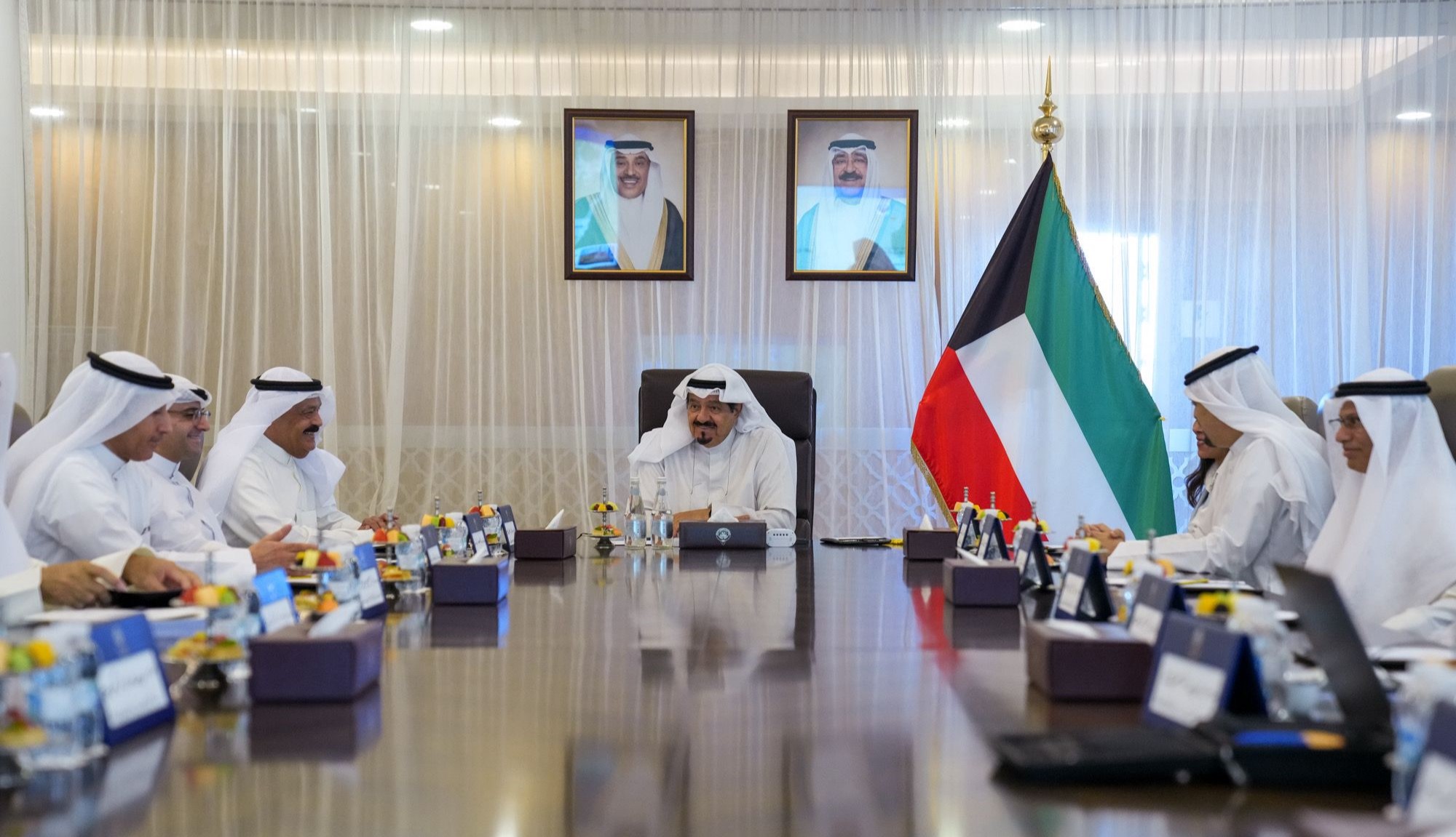 Son Altesse le Premier ministre Cheikh Ahmad Abdallah Al-Ahmad Al-Sabah, lors de la réunion du Comité ministériel.