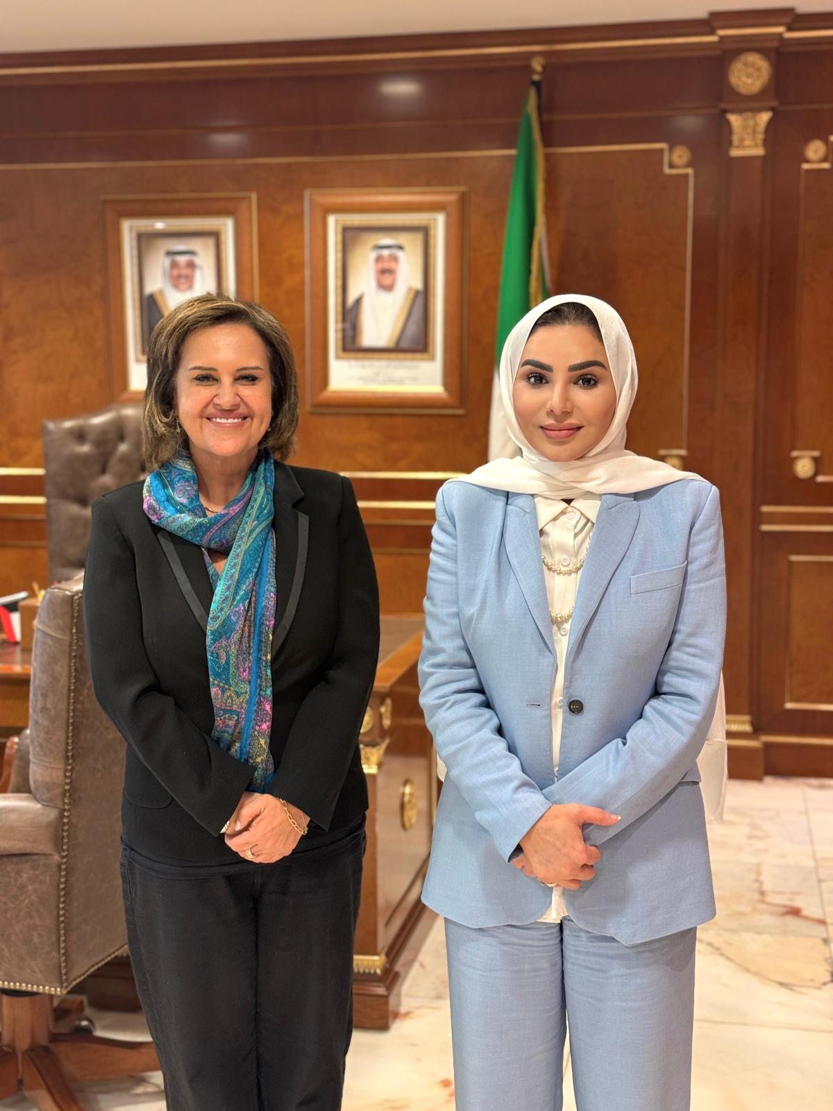 Minister of Social Affairs and Family and Childhood Dr. Amthal Al-Huwaila meeting with UNHCR Representative in Kuwait Nasreen Rubaian